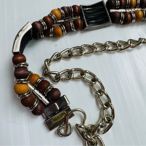 Vintage Western style beaded Silver and Brown chain belt western metal medallion - Picture 6 of 8